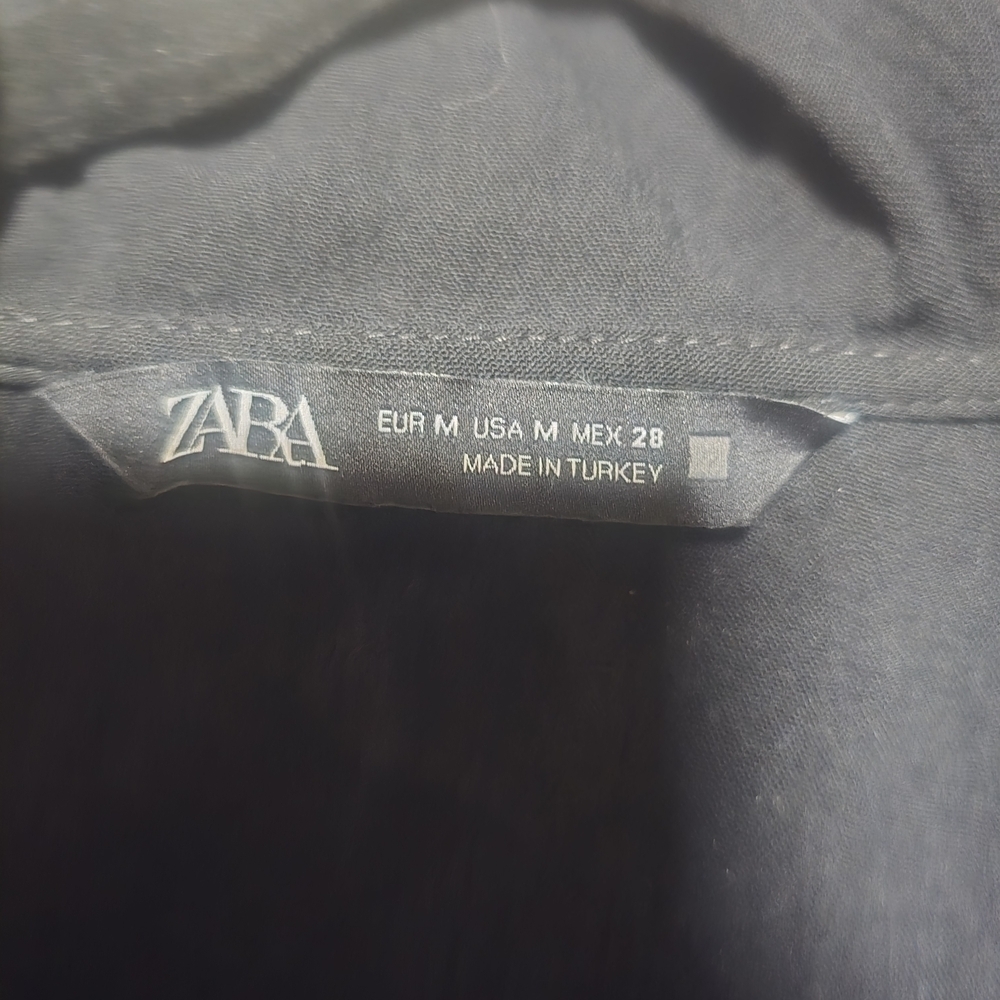 Black Cropped Jacket - Picture 2 of 6